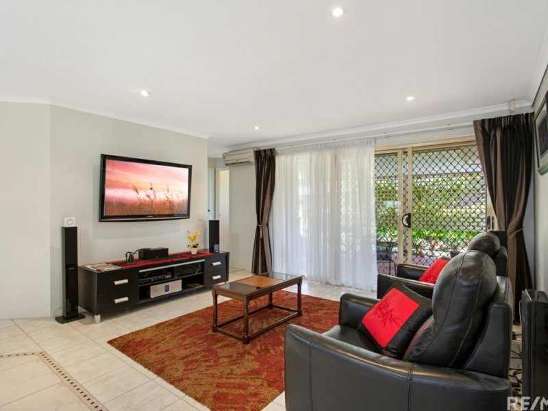 Photo - 7 Mackellar Drive, Nerang QLD 4211 - Image 13