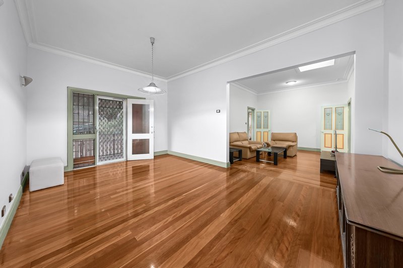 Photo - 7 Mackenzie Street, Homebush NSW 2140 - Image 2