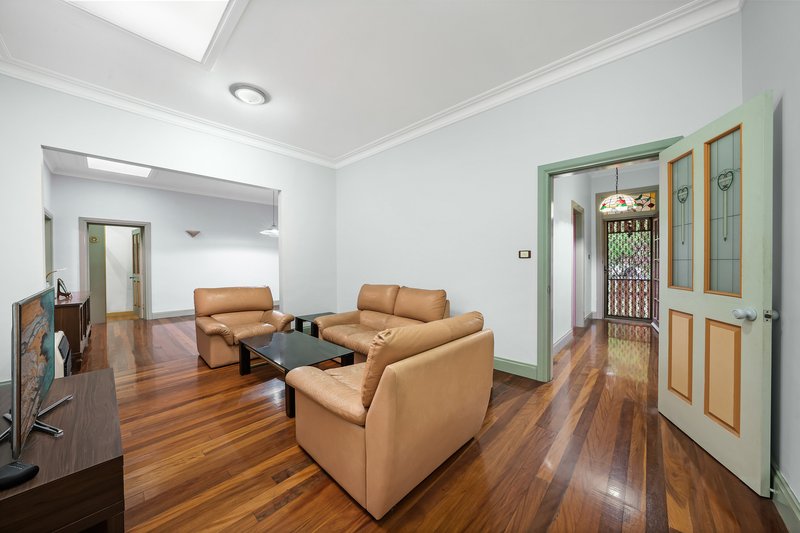 Photo - 7 Mackenzie Street, Homebush NSW 2140 - Image 4