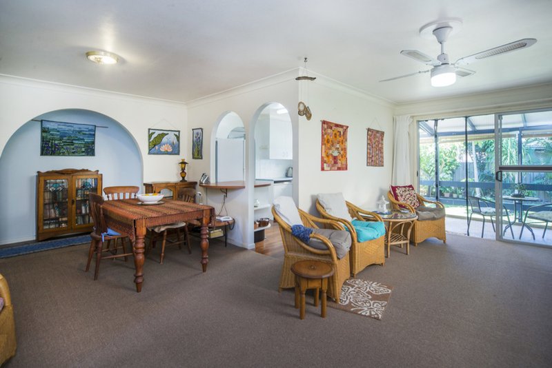 Photo - 7 Magnolia Avenue, Hollywell QLD 4216 - Image 2