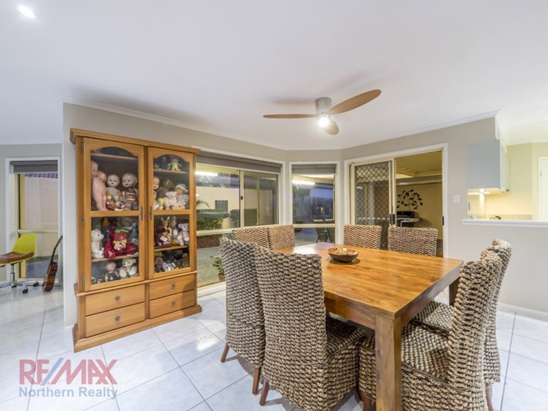 Photo - 7 Mahogany Drive, Albany Creek QLD 4035 - Image 10