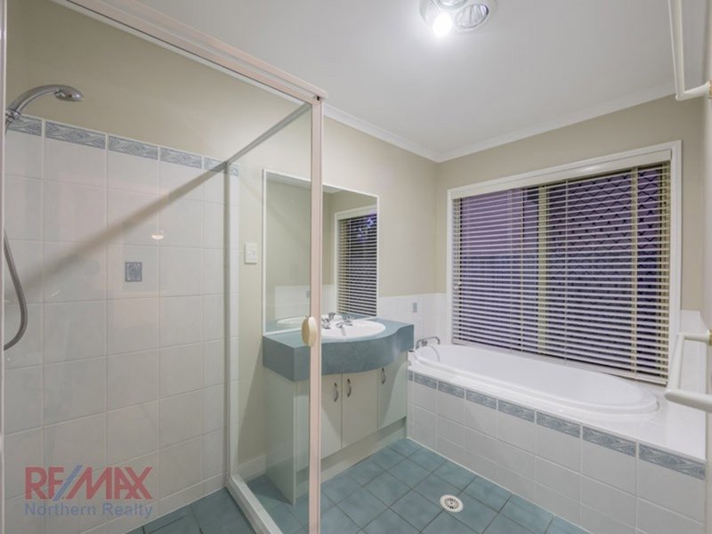 Photo - 7 Mahogany Drive, Albany Creek QLD 4035 - Image 19