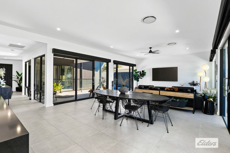 Photo - 7 Mahogany Way, Lammermoor QLD 4703 - Image 11