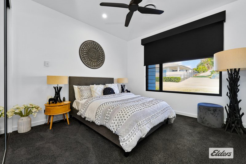 Photo - 7 Mahogany Way, Lammermoor QLD 4703 - Image 18