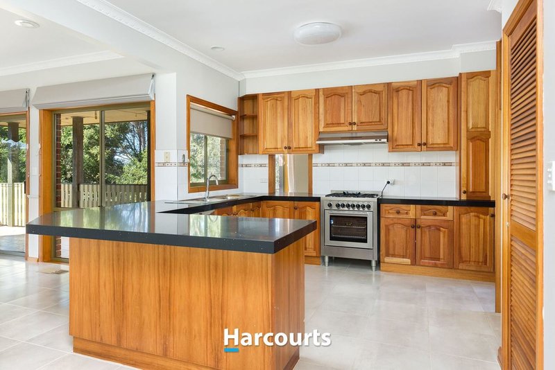 Photo - 7 Mahon Avenue, Beaconsfield VIC 3807 - Image 4