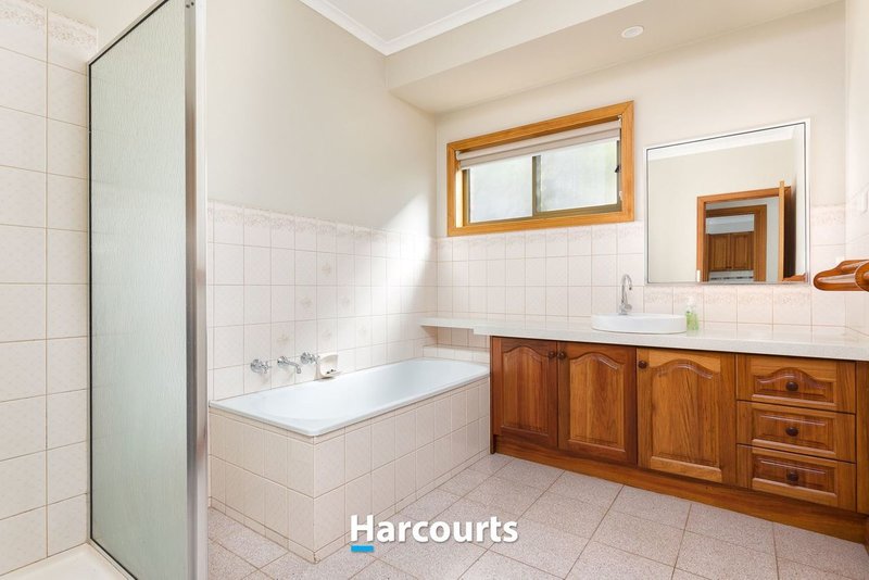 Photo - 7 Mahon Avenue, Beaconsfield VIC 3807 - Image 12