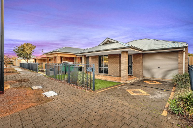 Photo - 7 Major Street, Munno Para SA 5115 - Image 3