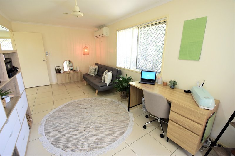 Photo - 7 Malcolm Court, Point Vernon QLD 4655 - Image 5