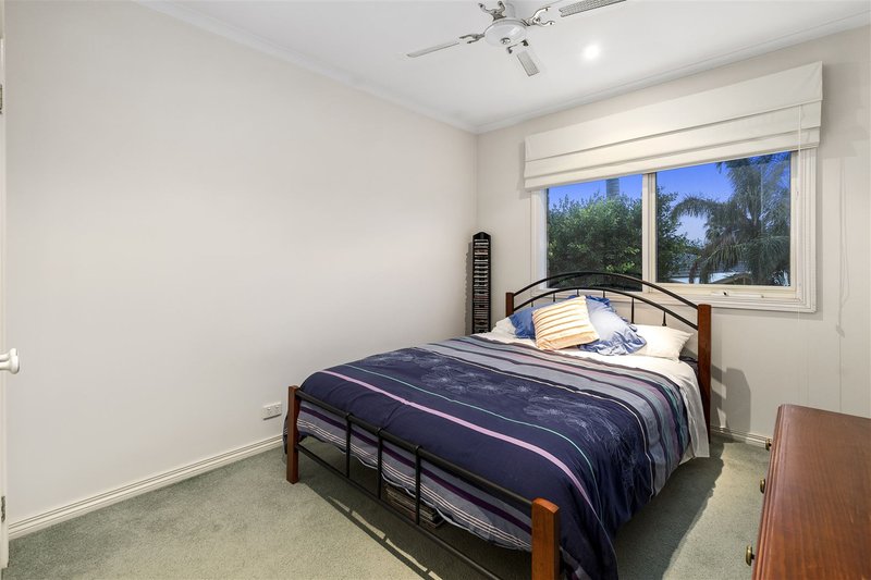 Photo - 7 Malvina Court, Rowville VIC 3178 - Image 12