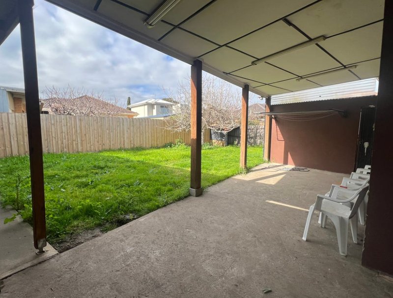 Photo - 7 Mangan Street, Altona VIC 3018 - Image 6