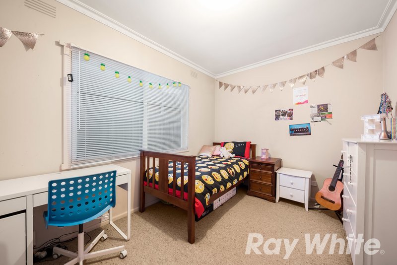 Photo - 7 Marian Court, Blackburn VIC 3130 - Image 8