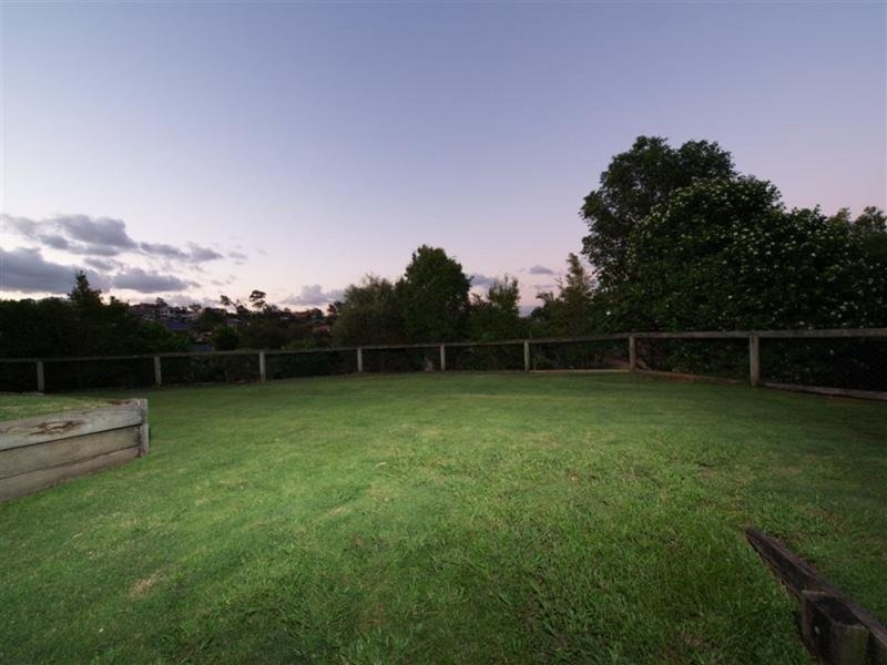 Photo - 7 Marina Court, Eatons Hill QLD 4037 - Image 13