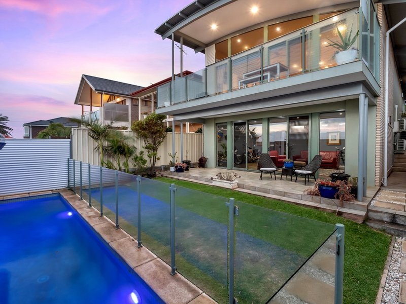 7 Marine Avenue, Hallett Cove SA 5158