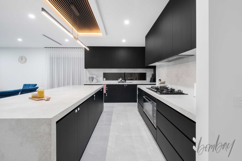 Photo - 7 Marjoram Street, Mickleham VIC 3064 - Image 3