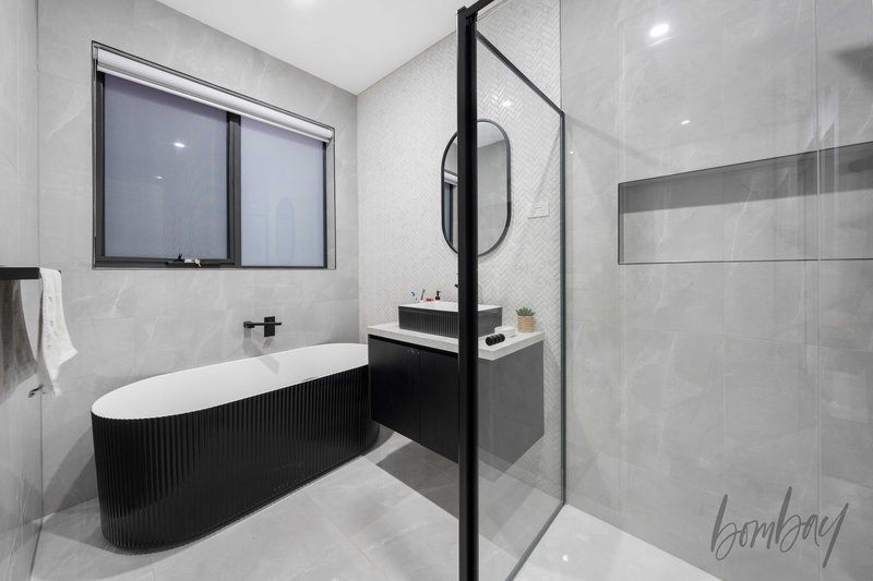 Photo - 7 Marjoram Street, Mickleham VIC 3064 - Image 14