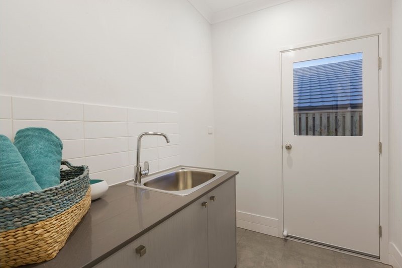 Photo - 7 Markwell Crescent, Mango Hill QLD 4509 - Image 12