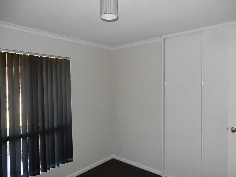 Photo - 7 Marlborough Avenue, Victor Harbor SA 5211 - Image 7