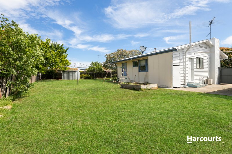 Photo - 7 Marnoo Court, Norlane VIC 3214 - Image 11