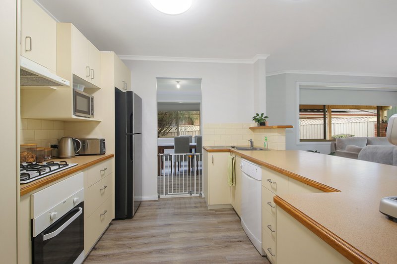 Photo - 7 Mashie Way, West Wodonga VIC 3690 - Image 4