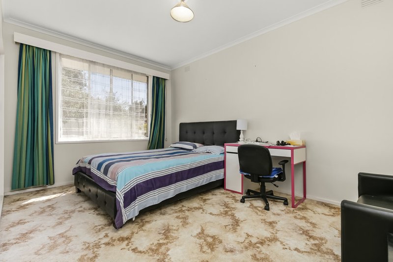 Photo - 7 Matthew Street, Glen Waverley VIC 3150 - Image 6