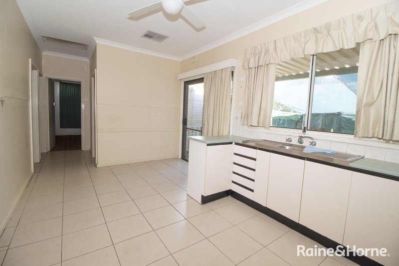 Photo - 7 Maud Street, Port Augusta SA 5700 - Image 6