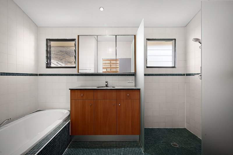 Photo - 7 Maxwell Crescent, Stanwell Park NSW 2508 - Image 12
