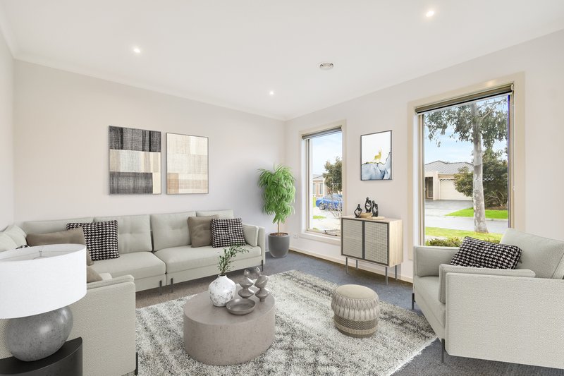 Photo - 7 Maya Street, Pakenham VIC 3810 - Image 5