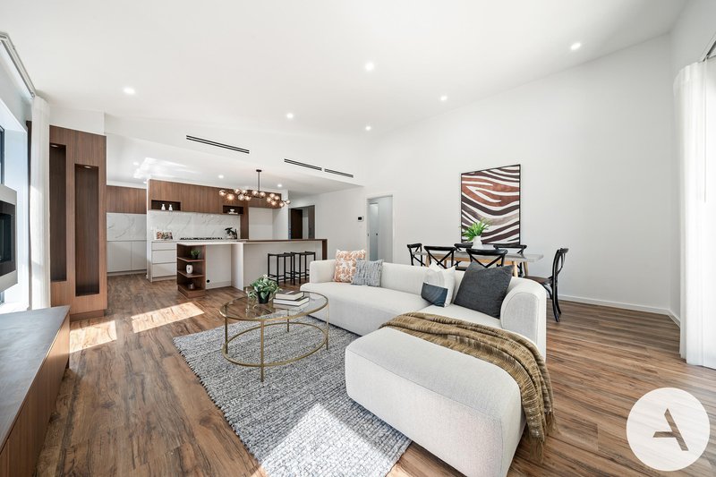 Photo - 7 Mayes Street, Taylor ACT 2913 - Image 5