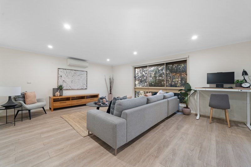 Photo - 7 Mayfair Drive, Ferntree Gully VIC 3156 - Image 4