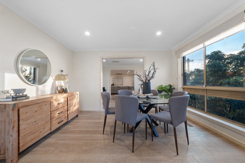 Photo - 7 Mayfair Drive, Ferntree Gully VIC 3156 - Image 6
