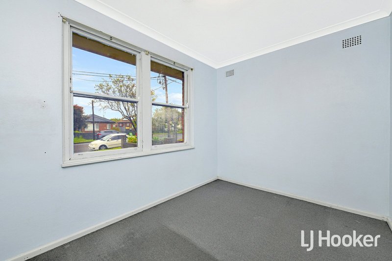 Photo - 7 Mcclelland Street, Chester Hill NSW 2162 - Image 6