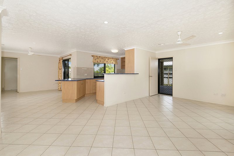 Photo - 7 Mccullough Street, Annandale QLD 4814 - Image 3