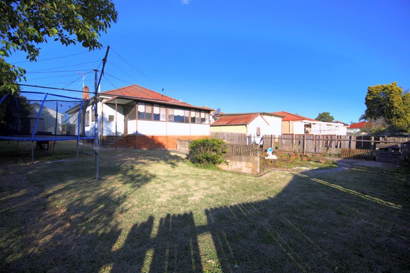 Photo - 7 Mcdonald Avenue, Auburn NSW 2144 - Image 10