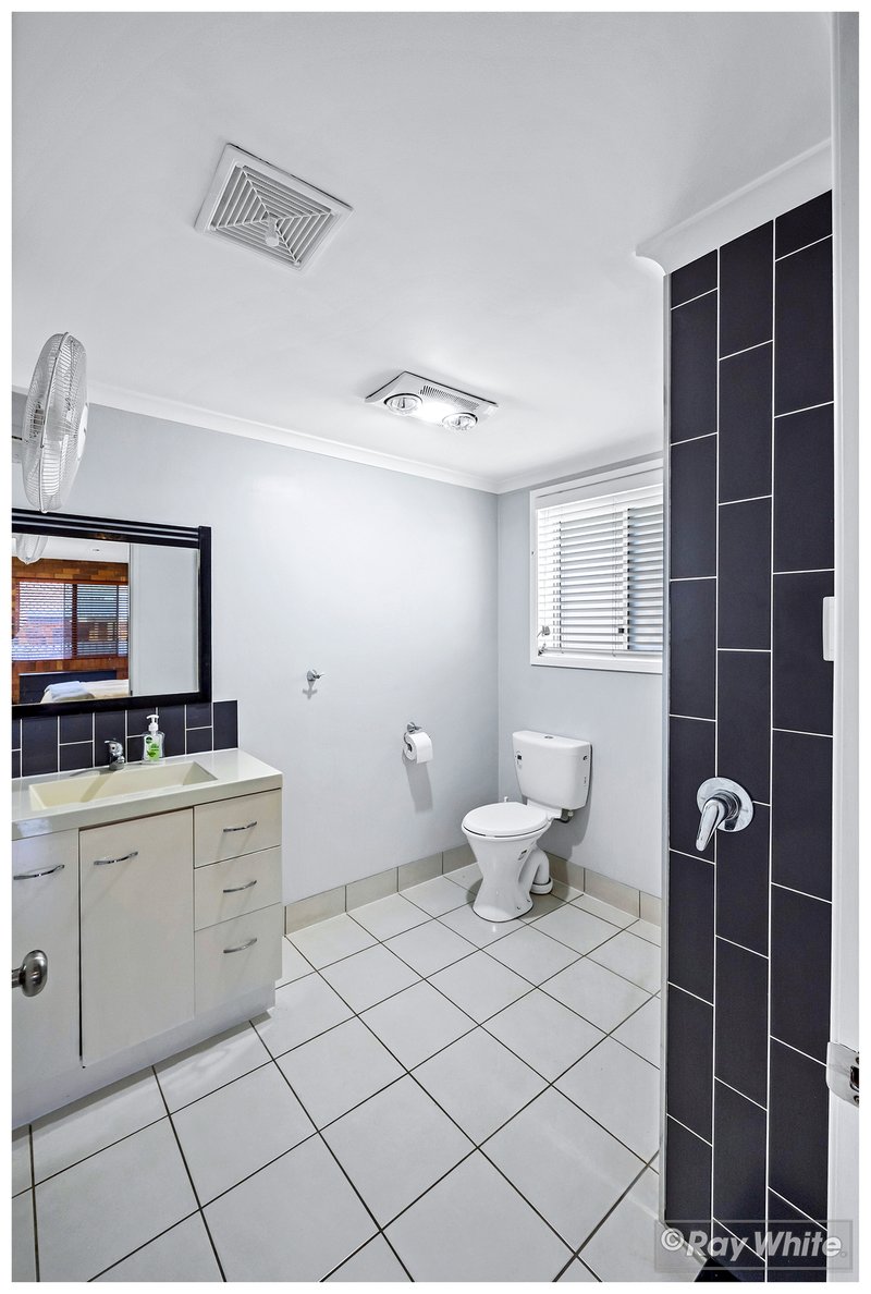 Photo - 7 Mcgrath Street, Norman Gardens QLD 4701 - Image 5