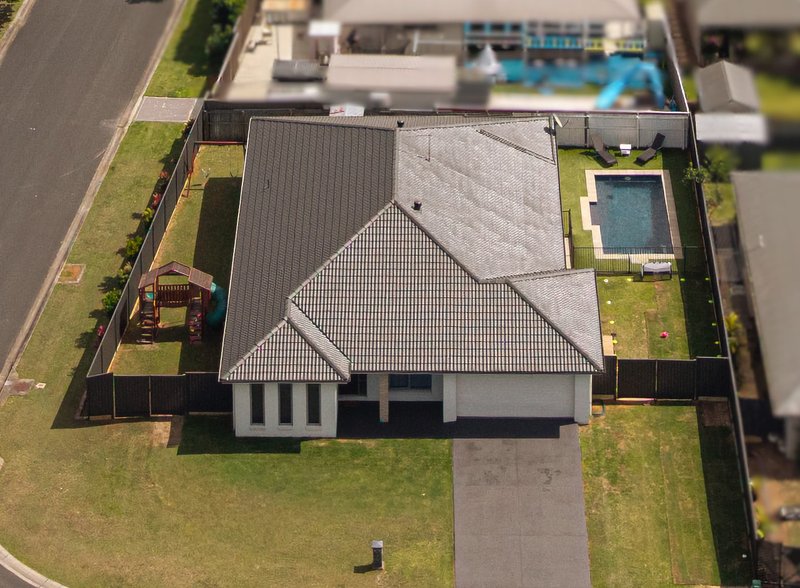 Photo - 7 Mckavanagh Street, Caboolture QLD 4510 - Image 1