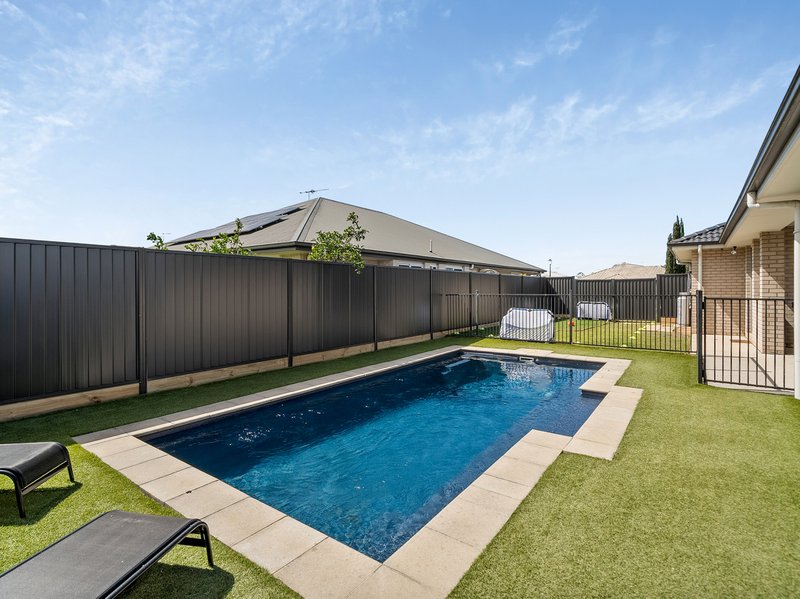 Photo - 7 Mckavanagh Street, Caboolture QLD 4510 - Image 14