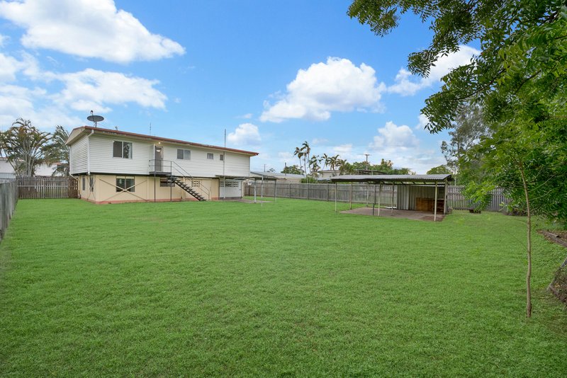 Photo - 7 Mclauchlan Crescent, Kelso QLD 4815 - Image 9