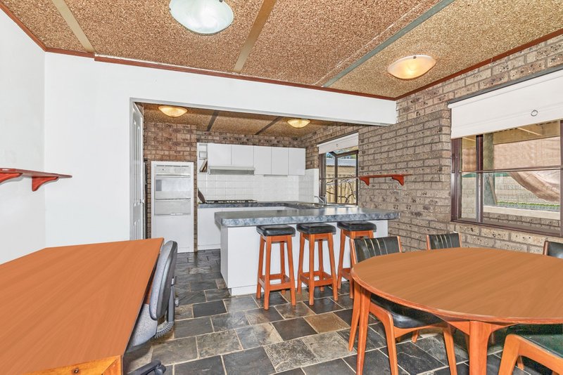 Photo - 7 Mead Street, Warnbro WA 6169 - Image 7