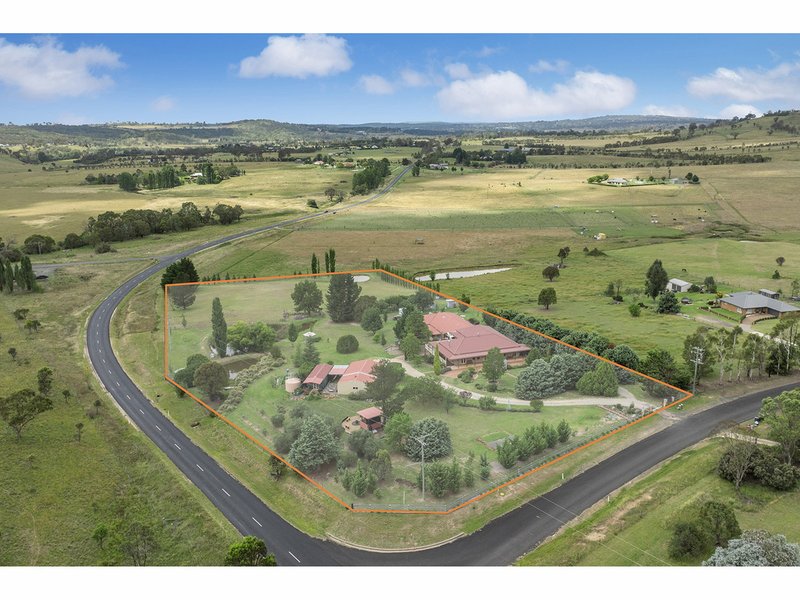 7 Meadow Road, Armidale NSW 2350