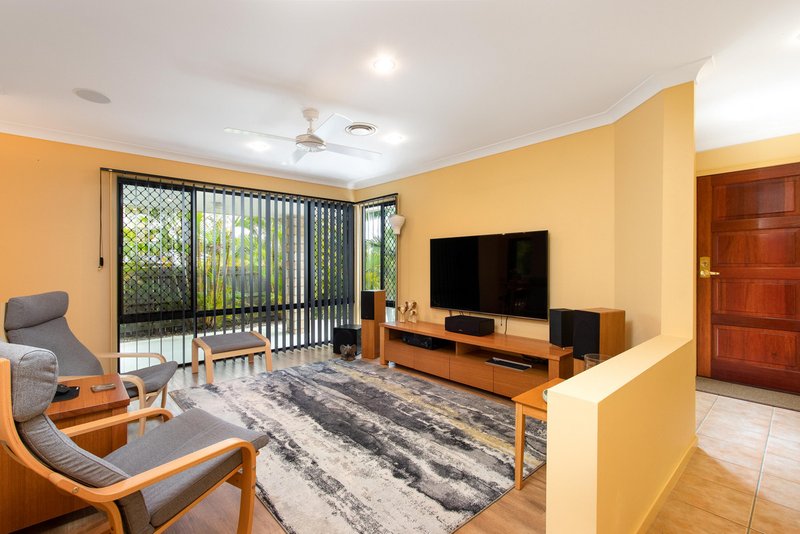 Photo - 7 Meike Crescent, Tanah Merah QLD 4128 - Image 8