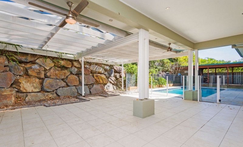 Photo - 7 Mellum Circuit, Pacific Pines QLD 4211 - Image 11