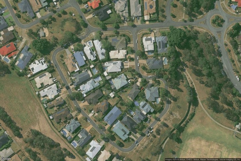Photo - 7 Mellum Circuit, Pacific Pines QLD 4211 - Image 12