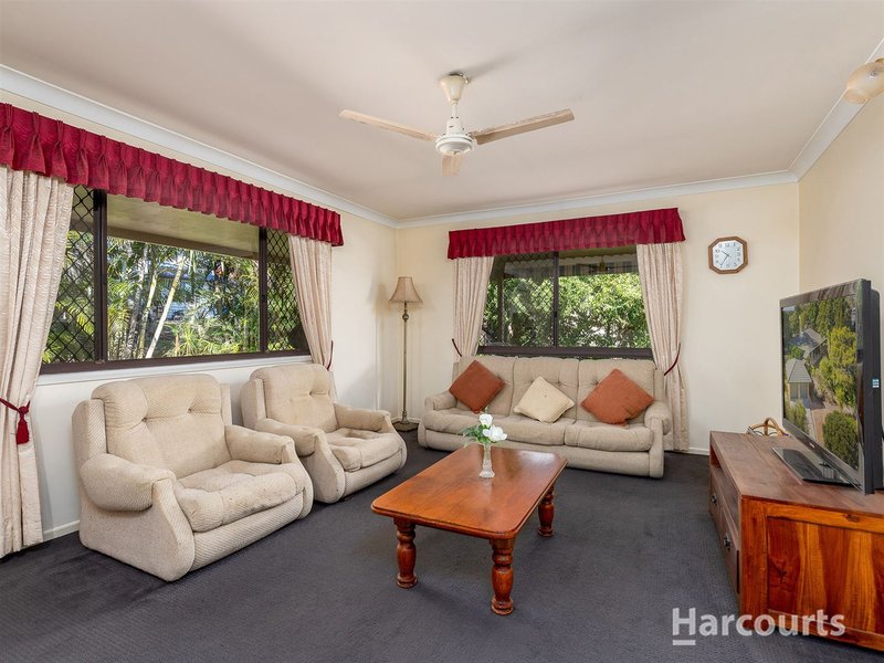 Photo - 7 Michel Ct , Petrie QLD 4502 - Image 3