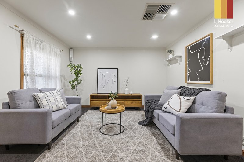 Photo - 7 Mildara Close, Woodcroft SA 5162 - Image 3