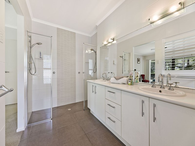 Photo - 7 Millstream Place, Glenview QLD 4553 - Image 10