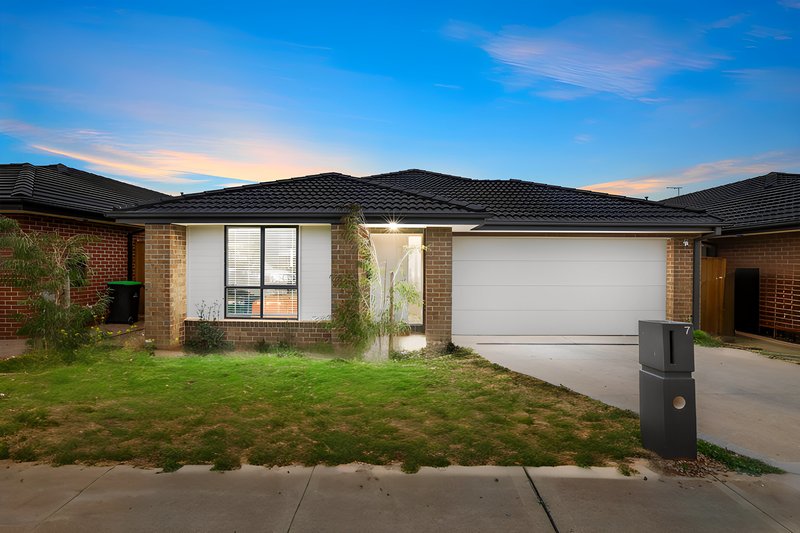 7 Milos Court, Fraser Rise VIC 3336