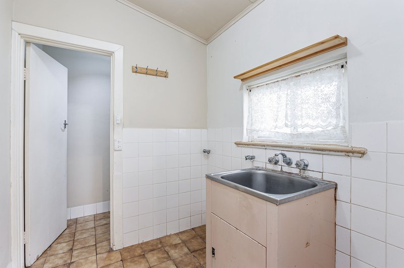 Photo - 7 Milton Avenue, Clearview SA 5085 - Image 10