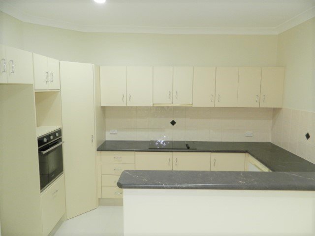 Photo - 7 Mindelo Drive, Varsity Lakes QLD 4227 - Image 5