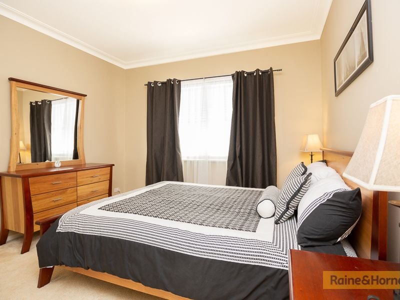 Photo - 7 Minnamurra Crescent, Tamworth NSW 2340 - Image 7