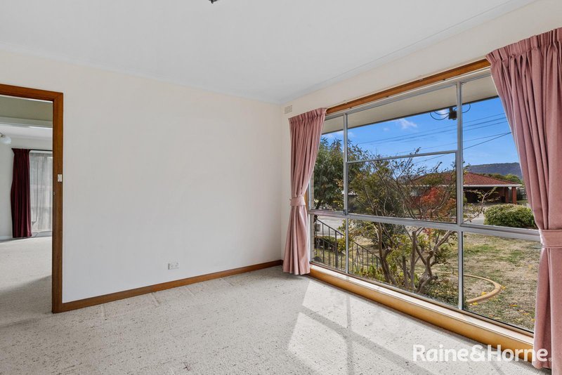 Photo - 7 Mitchell Avenue, Rosetta TAS 7010 - Image 9